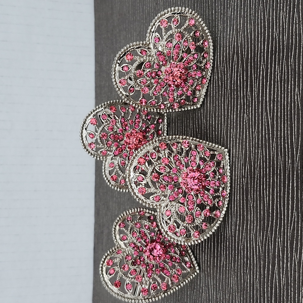 TAHARI HOME SET OF 4 HEART NAPKIN RINGS